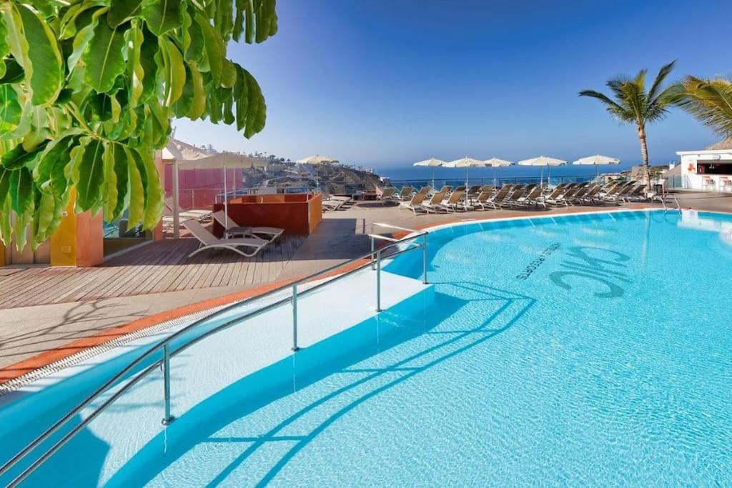 Deluxe Villa De Амадорес Экстерьер фото